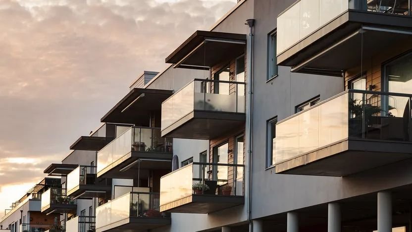 Condo vs. Townhouse in Vancouver: What Makes More Sense in 2026?